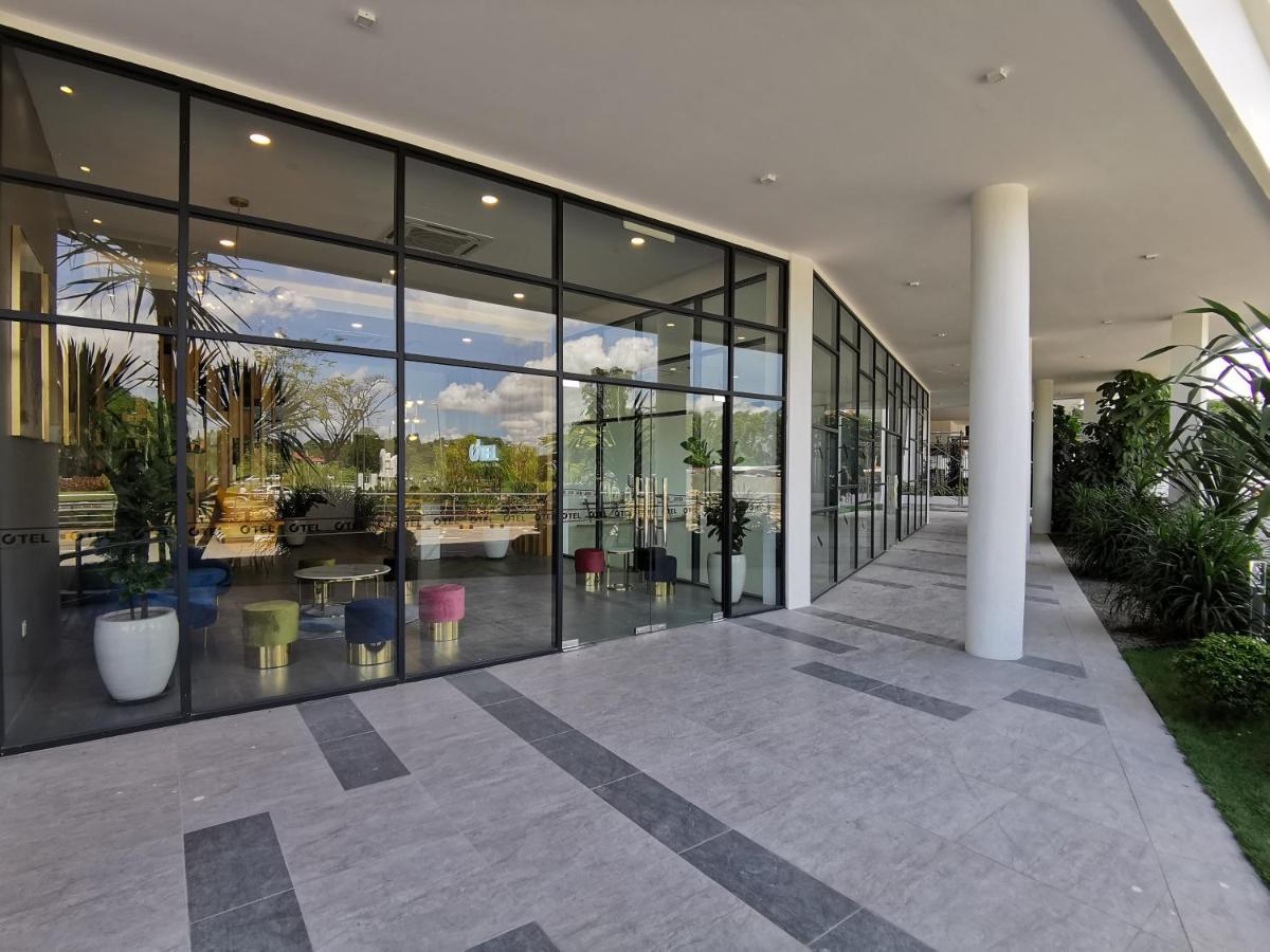 Otel Hotel Sibu Exteriér fotografie